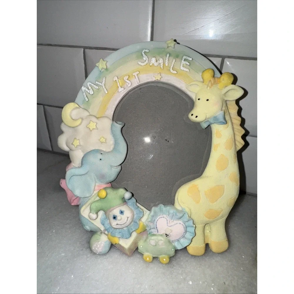 Vintage Baby1stBath,Birthday,smile Set Of 3 Vintage Resin Frames By Papel GW0081
